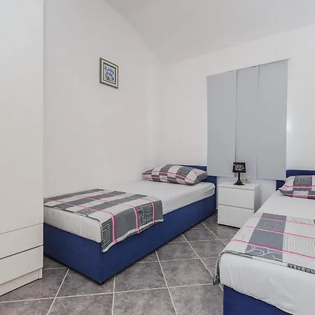 With A Parking Space Mastrinka, Ciovo - 22976 Apartment