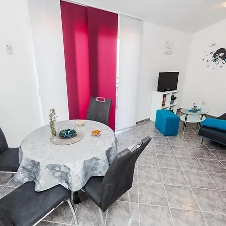With A Parking Space Mastrinka, Ciovo - 22976 Apartment *