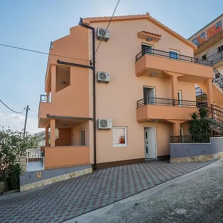 With A Parking Space Mastrinka, Ciovo - 22976 Trogir