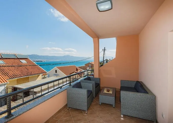 公寓 By The Sea Mastrinka, Ciovo - 22976 *