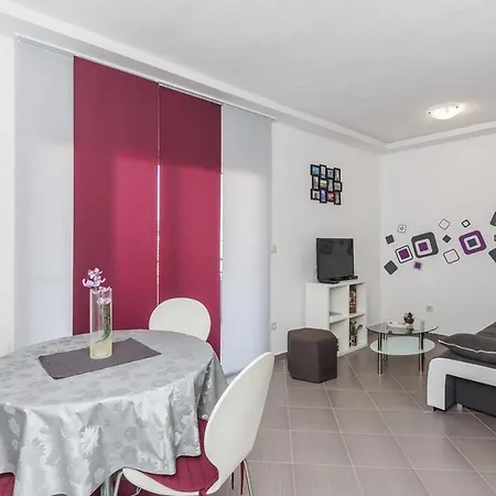 Apartman By The Sea Mastrinka, Ciovo - 22976 Trogir